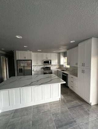 Photo of Listing #F10495772