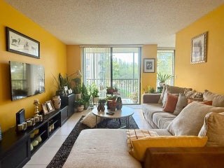 Photo of Listing #F10497219