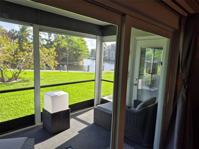 3 of 24 - 3010 Ne 16 Avenue #102, Oakland Park, FL