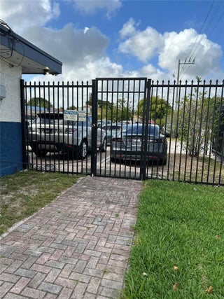 Photo of Listing #F10497676