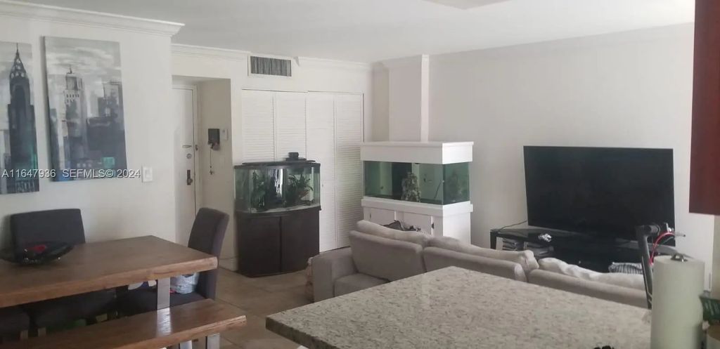 17021 N Bay Road #127, Sunny Isles Beach