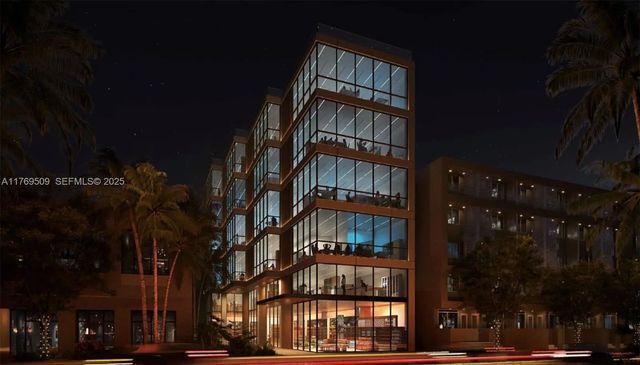 5 of 7 - 2940 Oak Avenue, Miami, FL