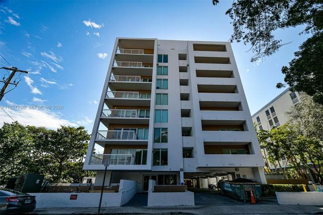 2 of 21 - 2740 Sw 28th Terrace #603, Miami, FL