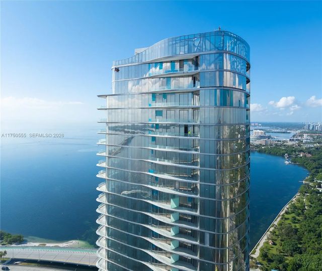 2 of 30 - 175 Se 25 Road #3902, Miami, FL