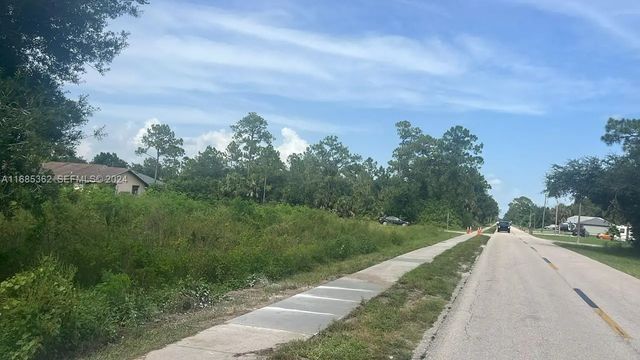 5 of 5 - 805 E 6 Street, Lehigh Acres, FL