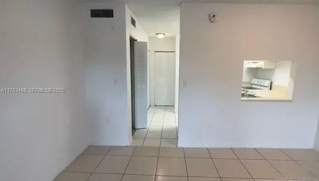 2 of 7 - 271 Nw 177th Street #b-216, Miami Gardens, FL