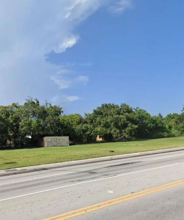 2065 Nw 54th Street, Miami