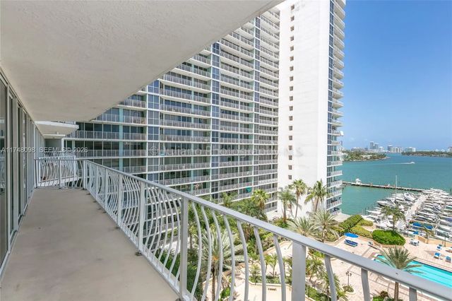 7601 E Treasure Drive #1108, North Bay Village