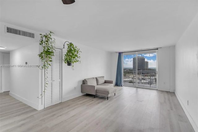 6900 Bay Drive #11f, Miami Beach