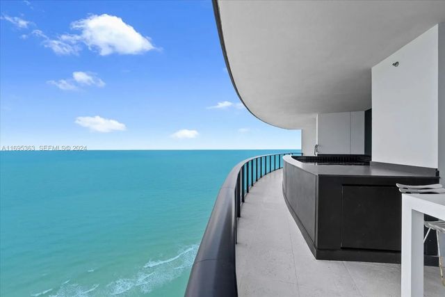 3 of 24 - 18555 Collins Avenue #3405, Sunny Isles Beach, FL