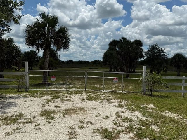 3 of 46 - 19374 Nw 302nd Street, Okeechobee, FL