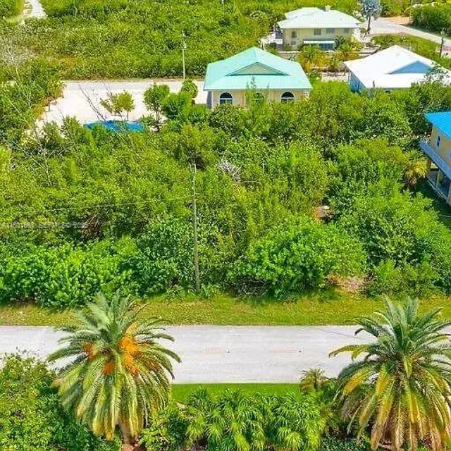 4 of 4 - 111 Jamaica Street, Duck Key, FL