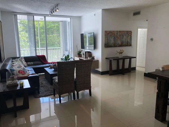 9725 Nw 52nd Street #407, Doral
