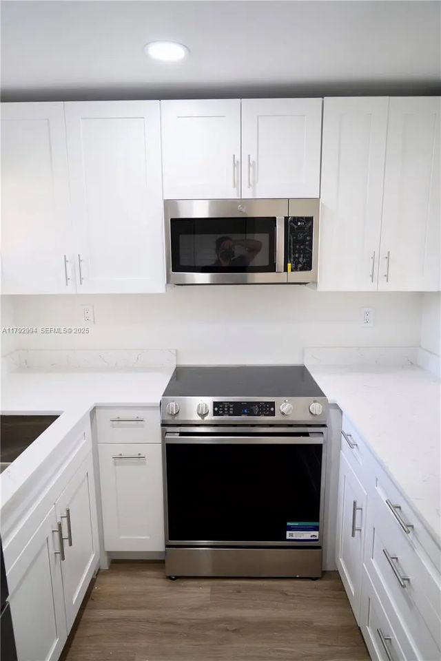 4 of 25 - 9041 Sunrise Lakes Boulevard #110, Sunrise, FL