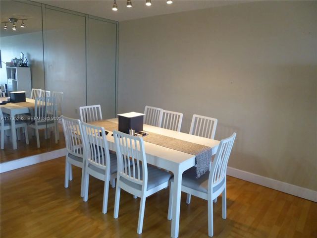 5 of 24 - 2801 Ne 183rd Street #1507w, Aventura, FL