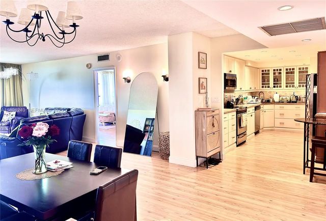 600 Three Islands Boulevard #905, Hallandale Beach
