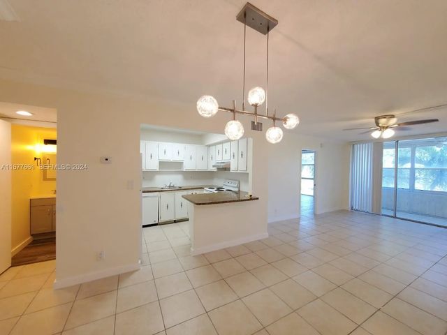 5 of 52 - 2029 Nw 46th Avenue #e308, Lauderhill, FL