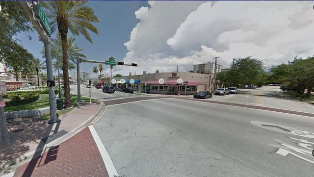 4 of 10 - 940 71st Street, Miami Beach, FL