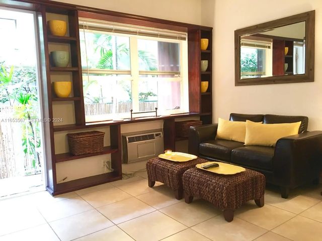 4 of 15 - 1228 Pennsylvania Avenue #3, Miami Beach, FL