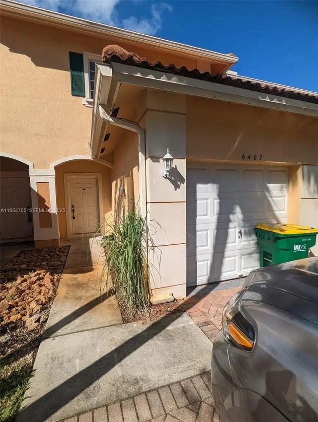 3 of 21 - 6407 Catalina Lane #6407, Tamarac, FL