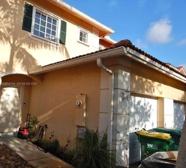 4 of 21 - 6407 Catalina Lane #6407, Tamarac, FL