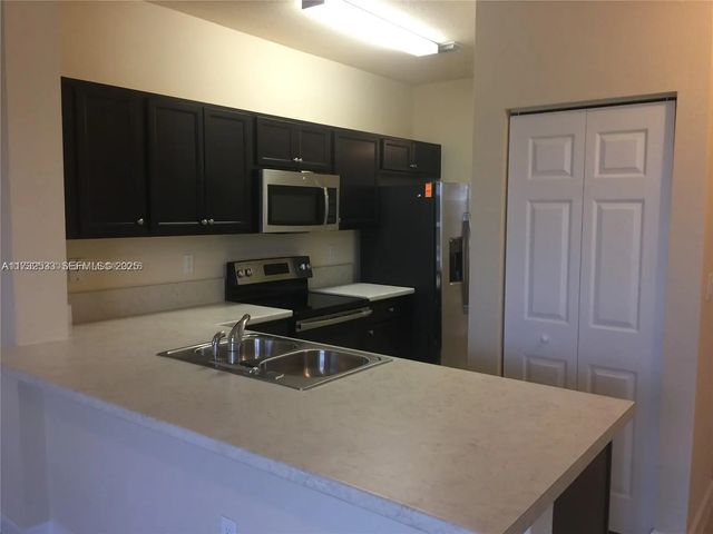 3 of 3 - 2819 Se 1st Drive #6, Homestead, FL