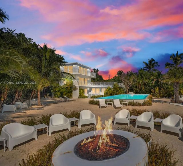 2 of 47 - 98701 Overseas Highway, Key Largo, FL