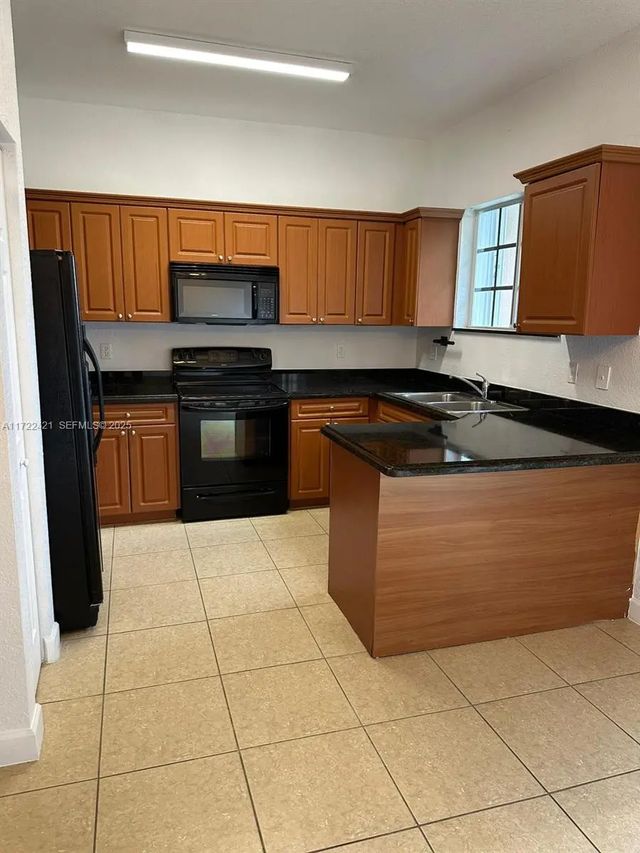 2589 Ne 4th Street #205, Homestead