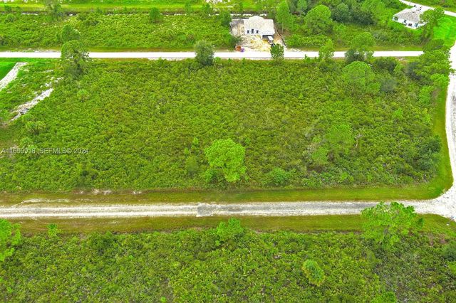 2 of 14 - 642 Vasser Avenue S, Lehigh Acres, FL