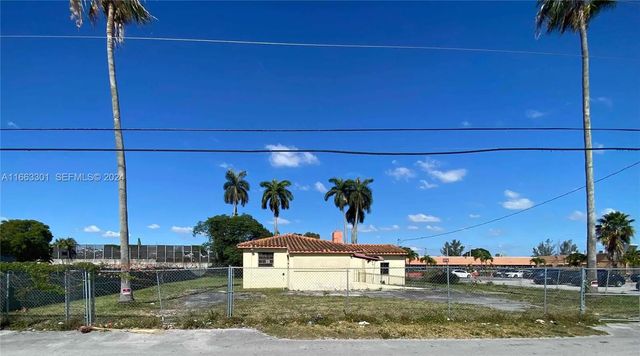13400 Alexandria Drive, Opa-Locka