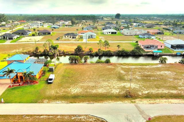 5 of 26 - 1939 Nw 34th Place, Cape Coral, FL