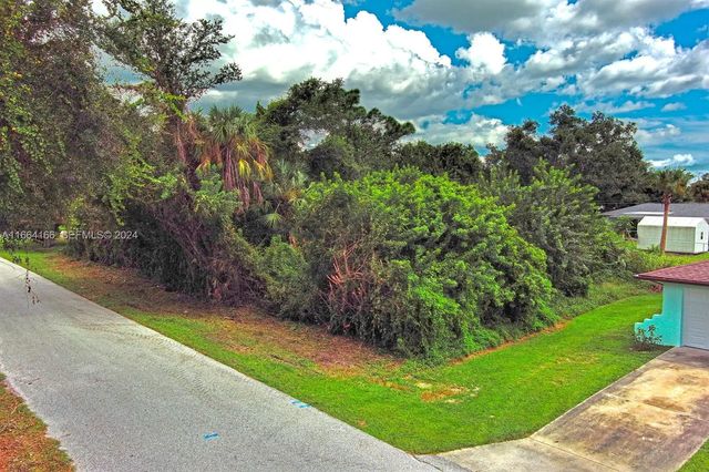 5 of 8 - 21511 Carleton Avenue, Port Charlotte, FL