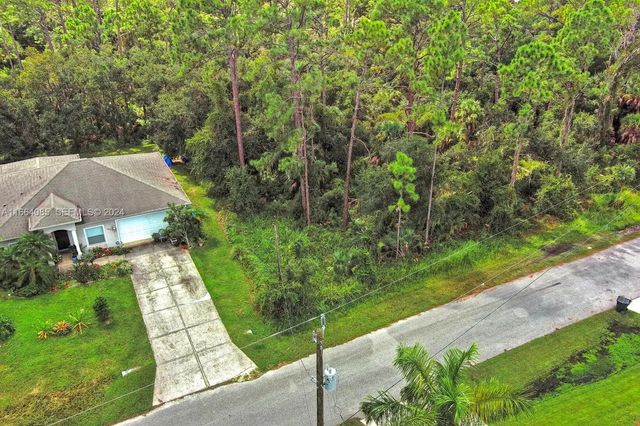 4 of 10 - #1 Shaffer Avenue, North Port, FL