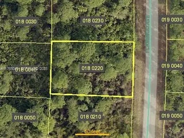 512 Flamingo Avenue, Lehigh Acres