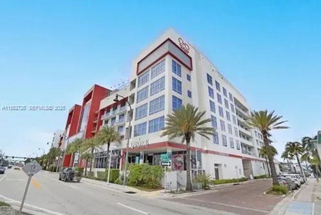 4 of 28 - 777 N Ocean Drive #s216, Hollywood, FL