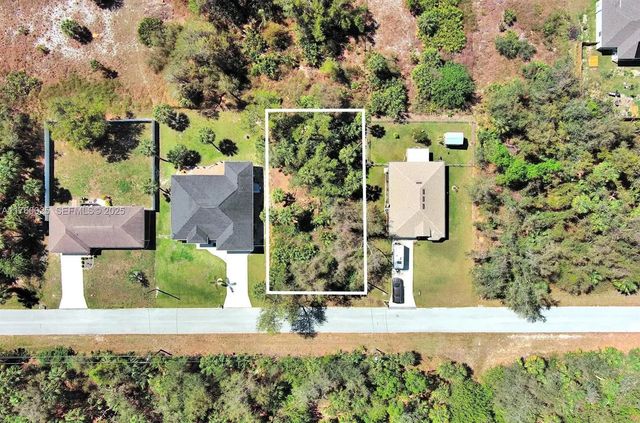 3 of 19 - 205 Ferdon Circle, Port Charlotte, FL