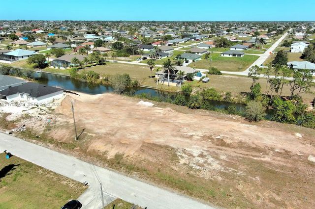 2 of 29 - 1611 Nw 2nd Street, Cape Coral, FL