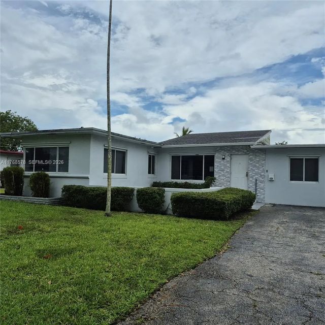 8320 Nw 10 Avenue, Miami