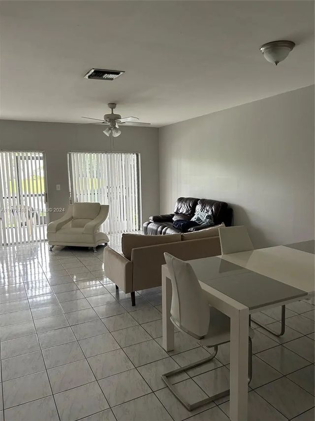 3 of 19 - N/A, Miami, FL