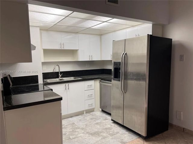 6175 Nw 57th Street #116, Tamarac
