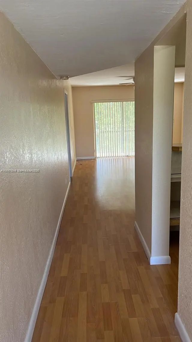 5 of 6 - 8060 Fairview Drive #208, Tamarac, FL