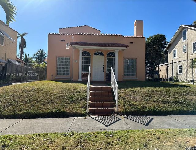 870 Nw 14th Court, Miami