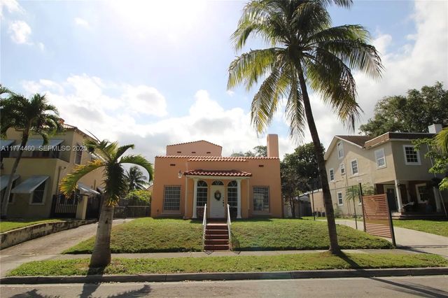 2 of 47 - 870 Nw 14th Court, Miami, FL