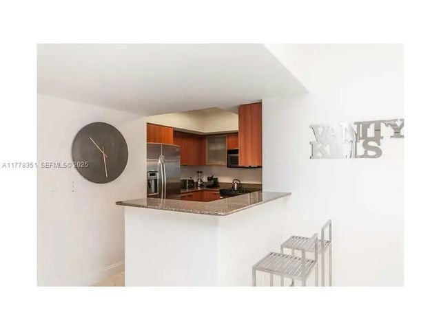 4 of 37 - 16699 Collins Avenue #2406, Sunny Isles Beach, FL