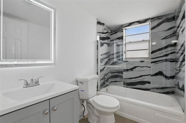 8540 N Sherman Circle #408, Miramar