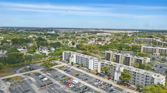 3 of 28 - 8540 N Sherman Circle #408, Miramar, FL