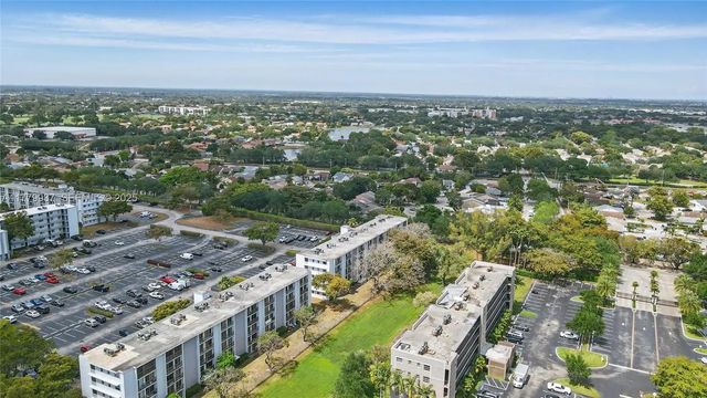 4 of 28 - 8540 N Sherman Circle #408, Miramar, FL
