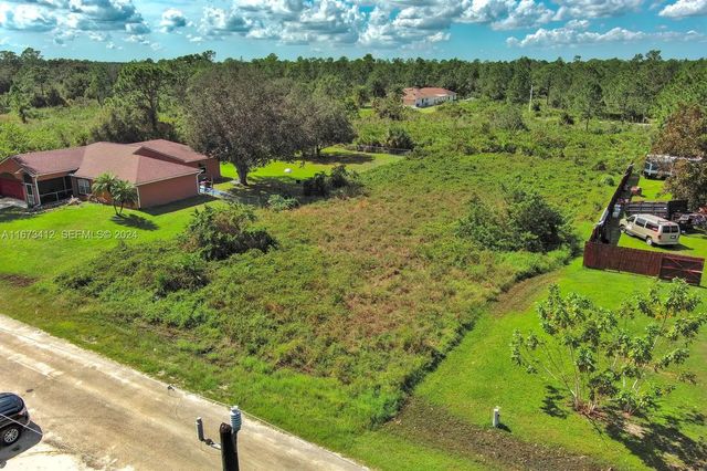 1413 5th Avenue, Lehigh Acres