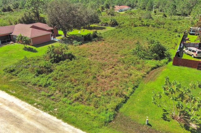 3 of 15 - 1413 5th Avenue, Lehigh Acres, FL