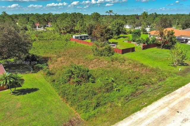 5 of 15 - 1413 5th Avenue, Lehigh Acres, FL